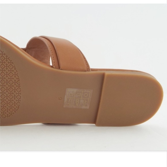 New TORY BURCH Logo Royal Tan Flat Thong Sandals 6 - Picture 7 of 7